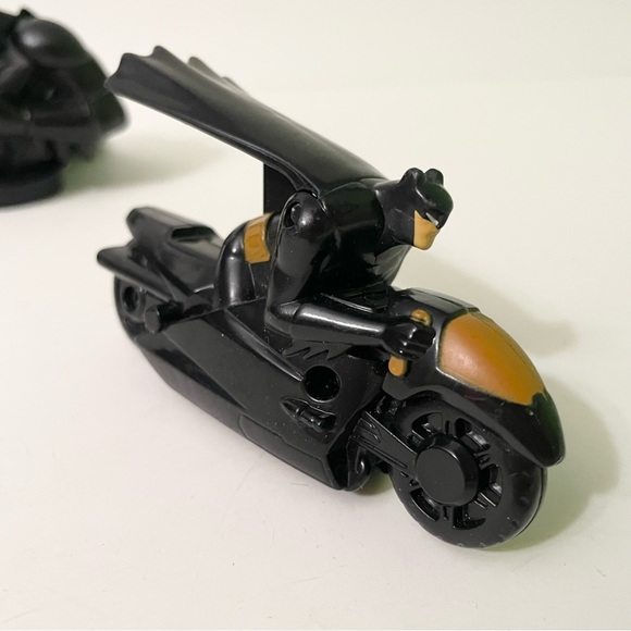 Lot of 3 Batman Toys Action Figures Vehicles - Picture 8 of 14